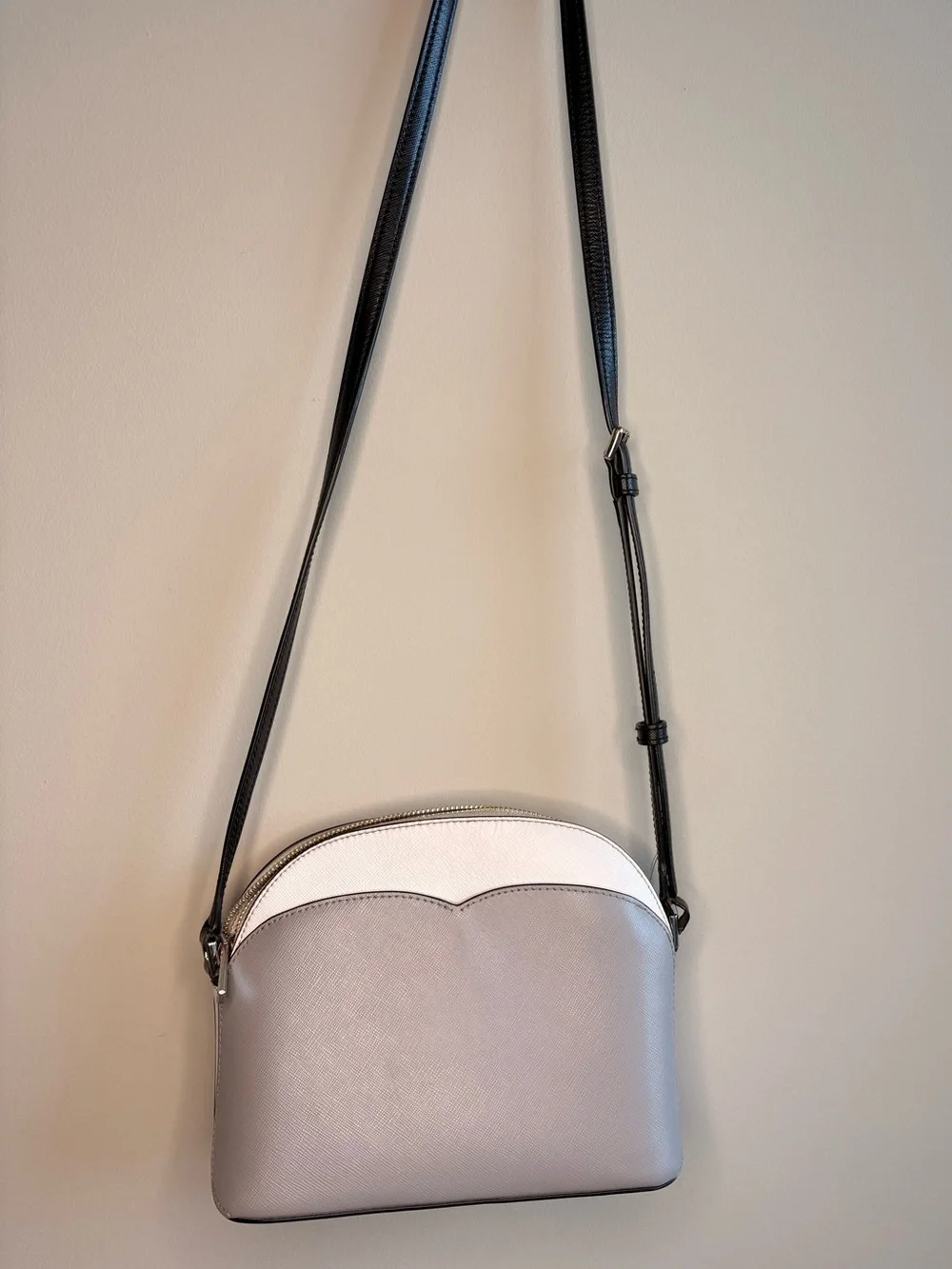 Kate Spade New York Crossbody Bag + Matching Wallet Gray White Fair Condition
